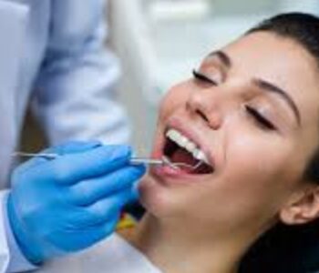 cosmetic dentist image