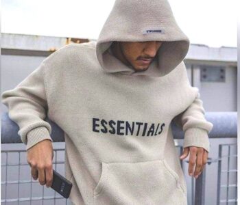 How-to-refresh-old-clothes-Expert-Tips-&-Tricks