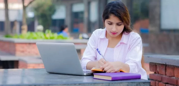 How to Choose the Best Online Commerce Coaching in India in 2025