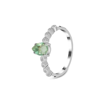 Discover the Healing Power of Green Kyanite Jewelry: A Complete Guide