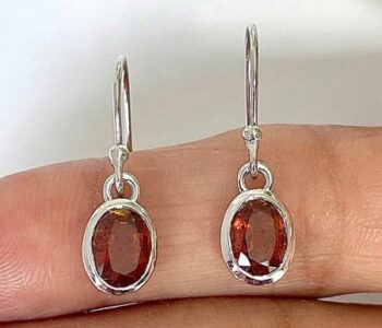 Orange Kyanite Jewelry: The Fiery Gemstone Redefining Bold Style