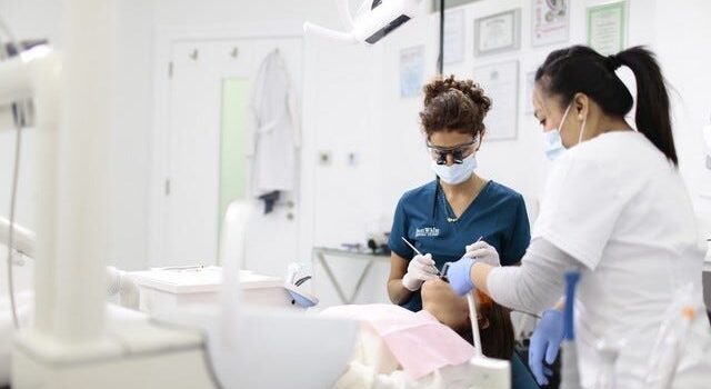 Dental Clinic Offers in AL Riga Dubai