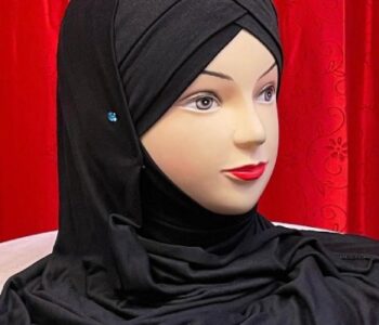 Hijab Online kaufen in Wien: Stilvoll, praktisch und einfach – Entdecke den schwarzen Hijab