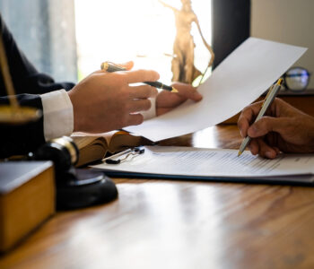 Leadership strategies for effective law firm management and team collaboration